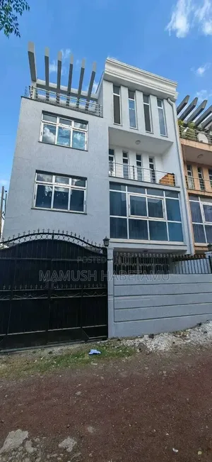 6bdrm House in 72ማህበር, Nifas Silk-Lafto for sale