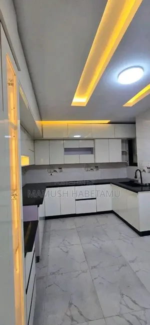 Furnished 3bdrm Apartment in የሚሸጥ አፓርታማ, Nifas Silk-Lafto for sale