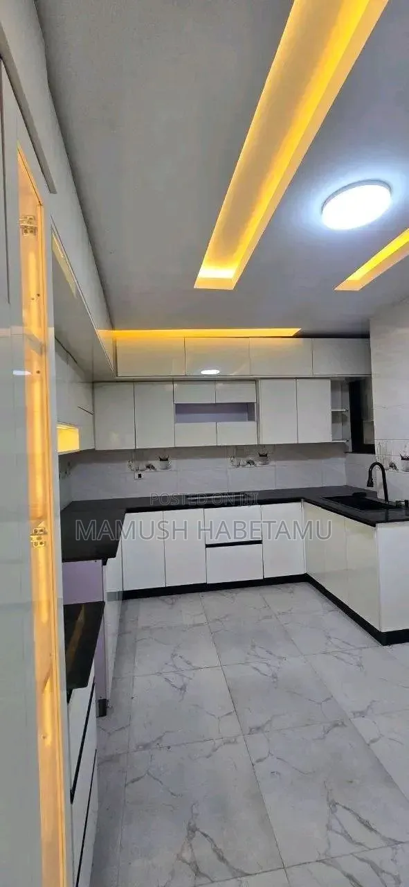 Furnished 3bdrm Apartment in የሚሸጥ አፓርታማ, Nifas Silk-Lafto for sale