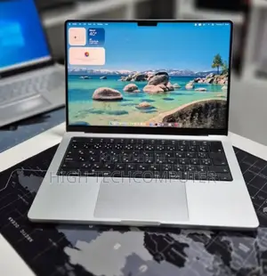 New Laptop Apple MacBook Pro 2024 M4 16GB Apple M4 Pro SSD 512GB