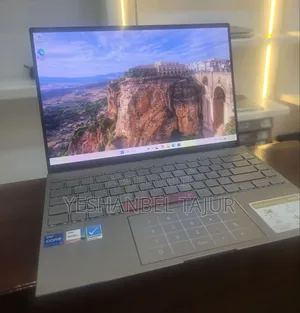 New Laptop Asus ZenBook UX430UQ 16GB Intel Core i7 SSD 512GB