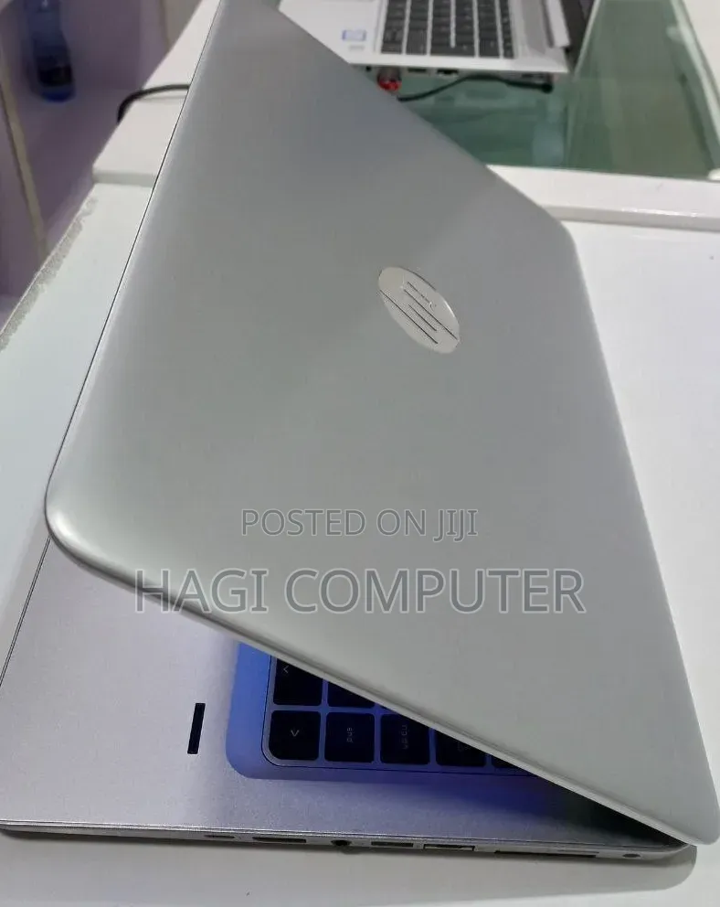 New Laptop HP EliteBook 840 G3 8GB Intel Core i5 SSD 256GB