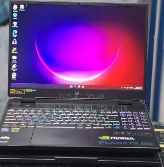 New Laptop Acer Predator Helios Neo 16 16GB Intel Core i7 SSD 1T