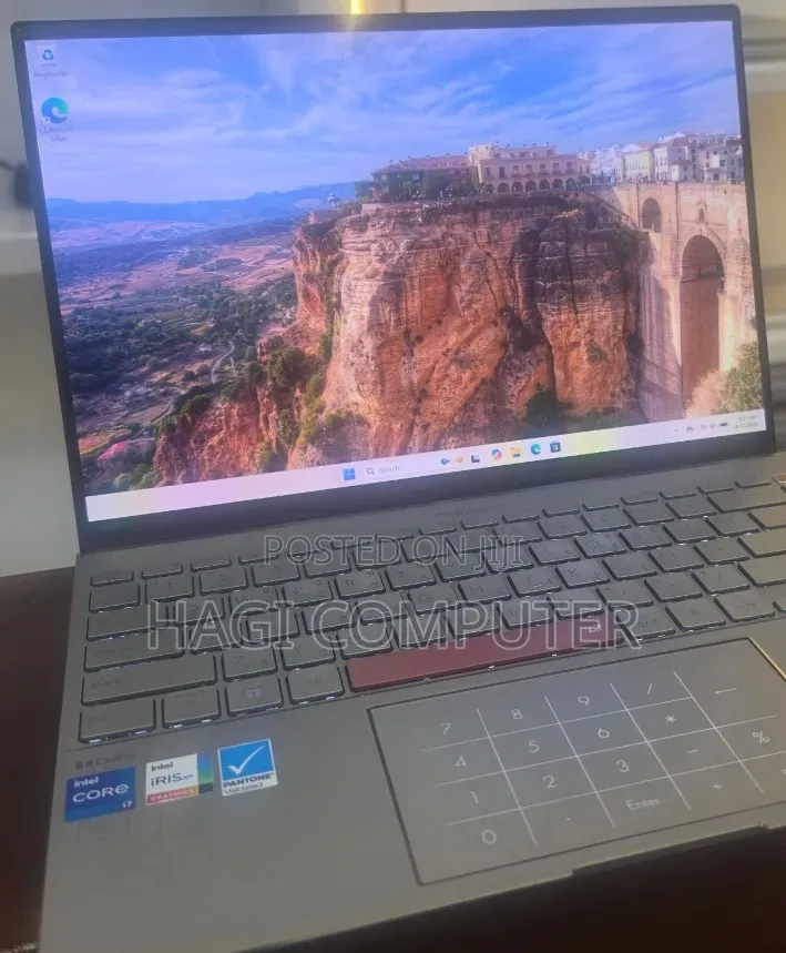 New Laptop Asus Zenbook 14X OLED 16GB Intel Core i7 SSD 512GB