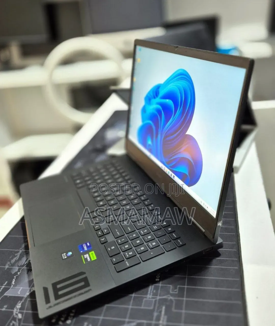 New Laptop HP Omen 16 16GB Intel Core i9 SSD 1T