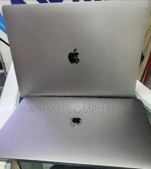 New Laptop Apple MacBook Pro 2019 16GB Intel Core i7 SSD 512GB