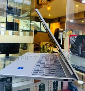 New Laptop HP Pavilion 15-cs3063cl 16GB Intel Core i7 SSD 1T