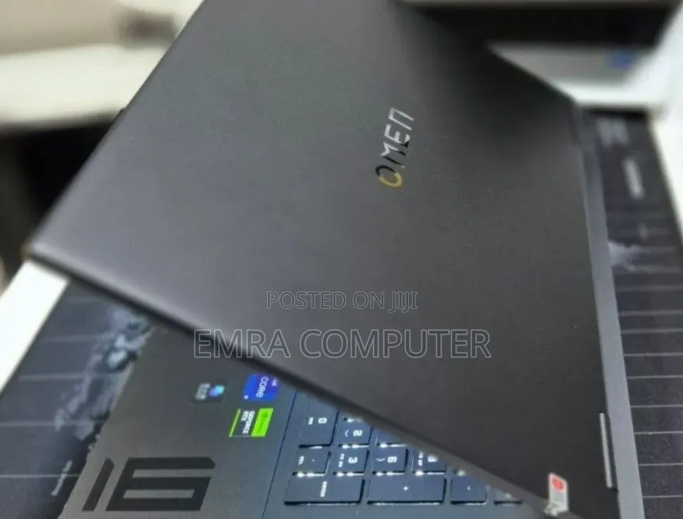 New Laptop HP Omen 16 16GB Intel Core i9 SSD 1T