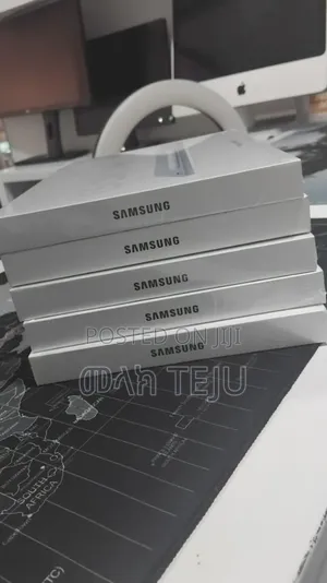 New Laptop Samsung Galaxy Book 2 16GB Intel Core i5 SSD 128GB