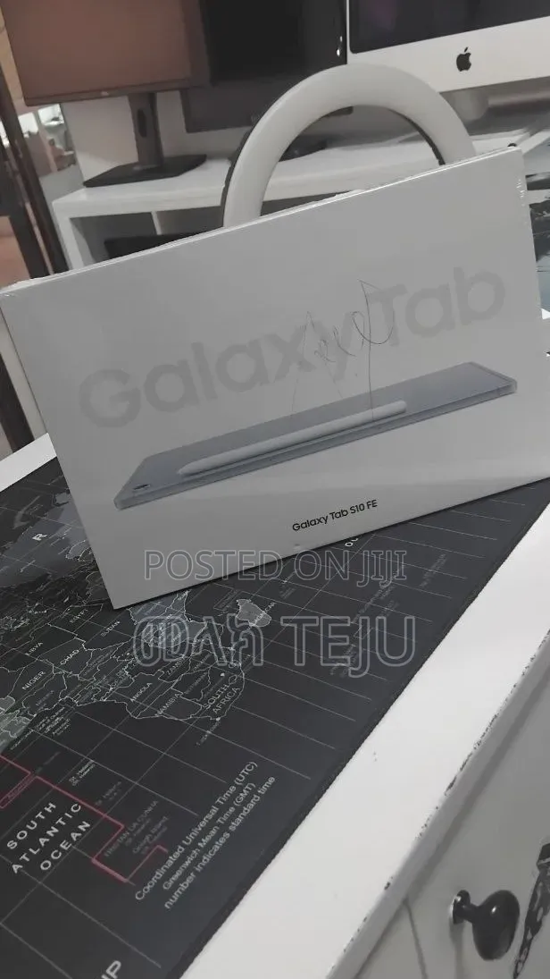 New Laptop Samsung Galaxy Book 2 16GB Intel Core i5 SSD 128GB