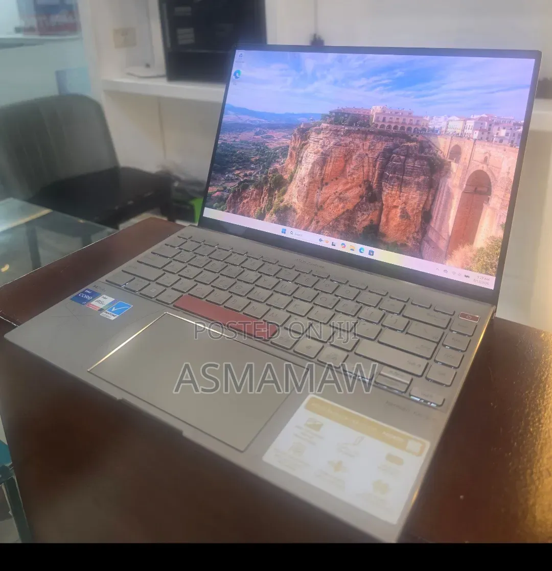 New Laptop Asus Zenbook 14X OLED 16GB Intel Core i7 SSD 512GB