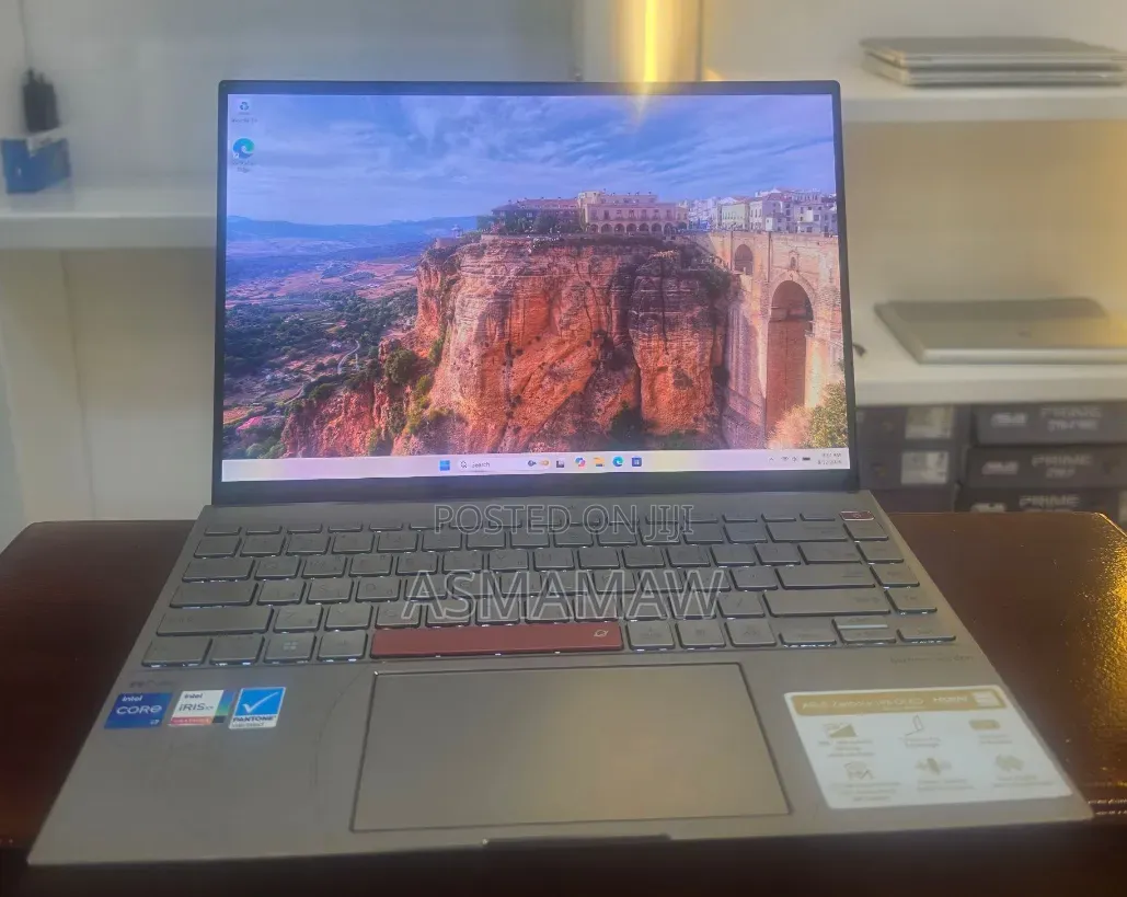 New Laptop Asus Zenbook 14X OLED 16GB Intel Core i7 SSD 512GB