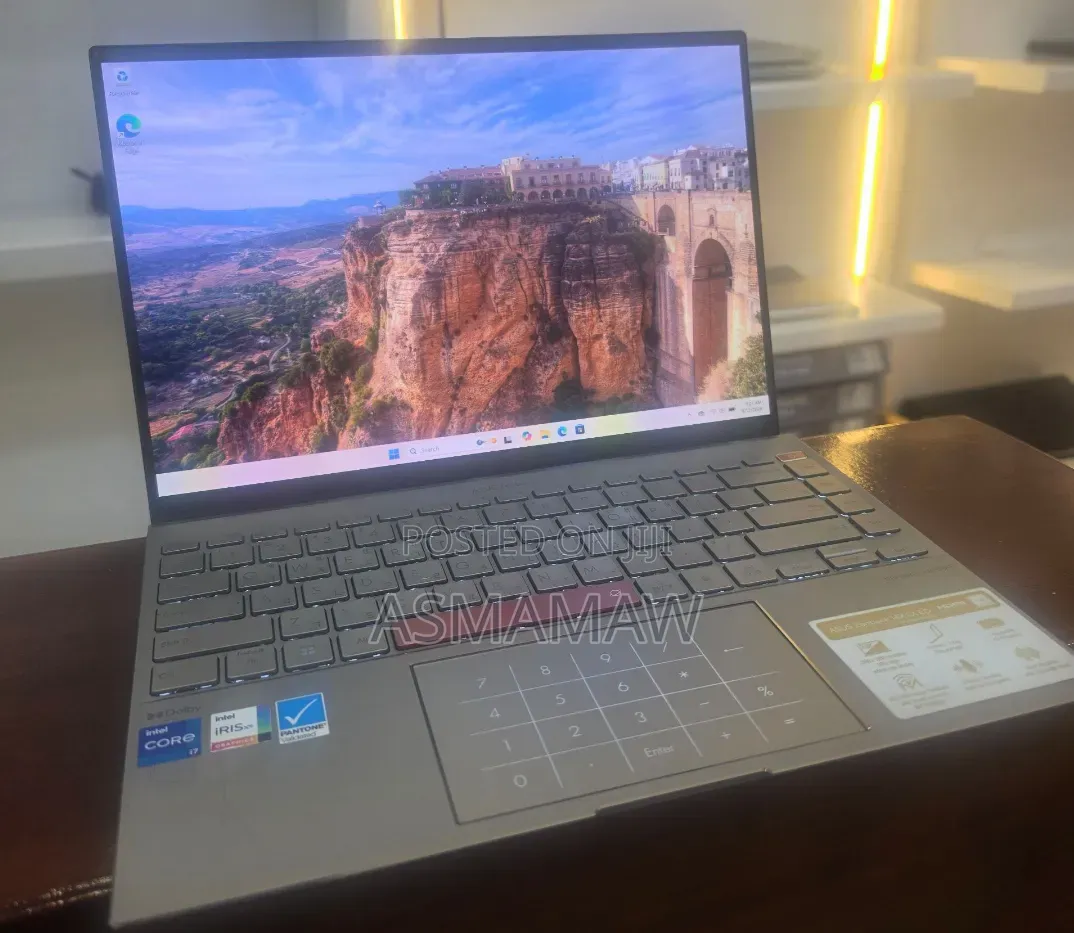 New Laptop Asus Zenbook 14X OLED 16GB Intel Core i7 SSD 512GB