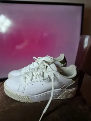 Sneaker Shoes