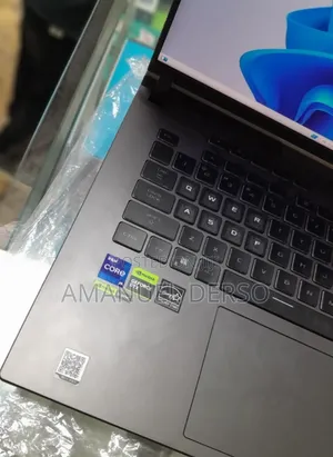 New Laptop Asus ROG Strix G15 16GB Intel Core i9 SSD 1T