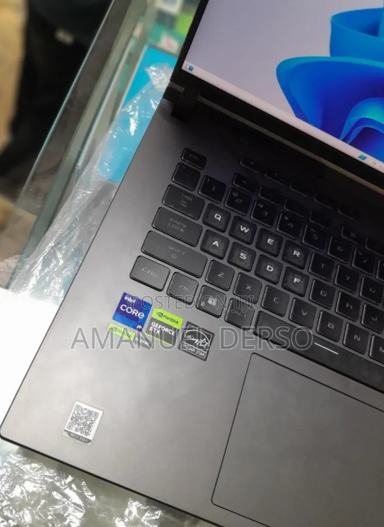 New Laptop Asus ROG Strix G15 16GB Intel Core i9 SSD 1T