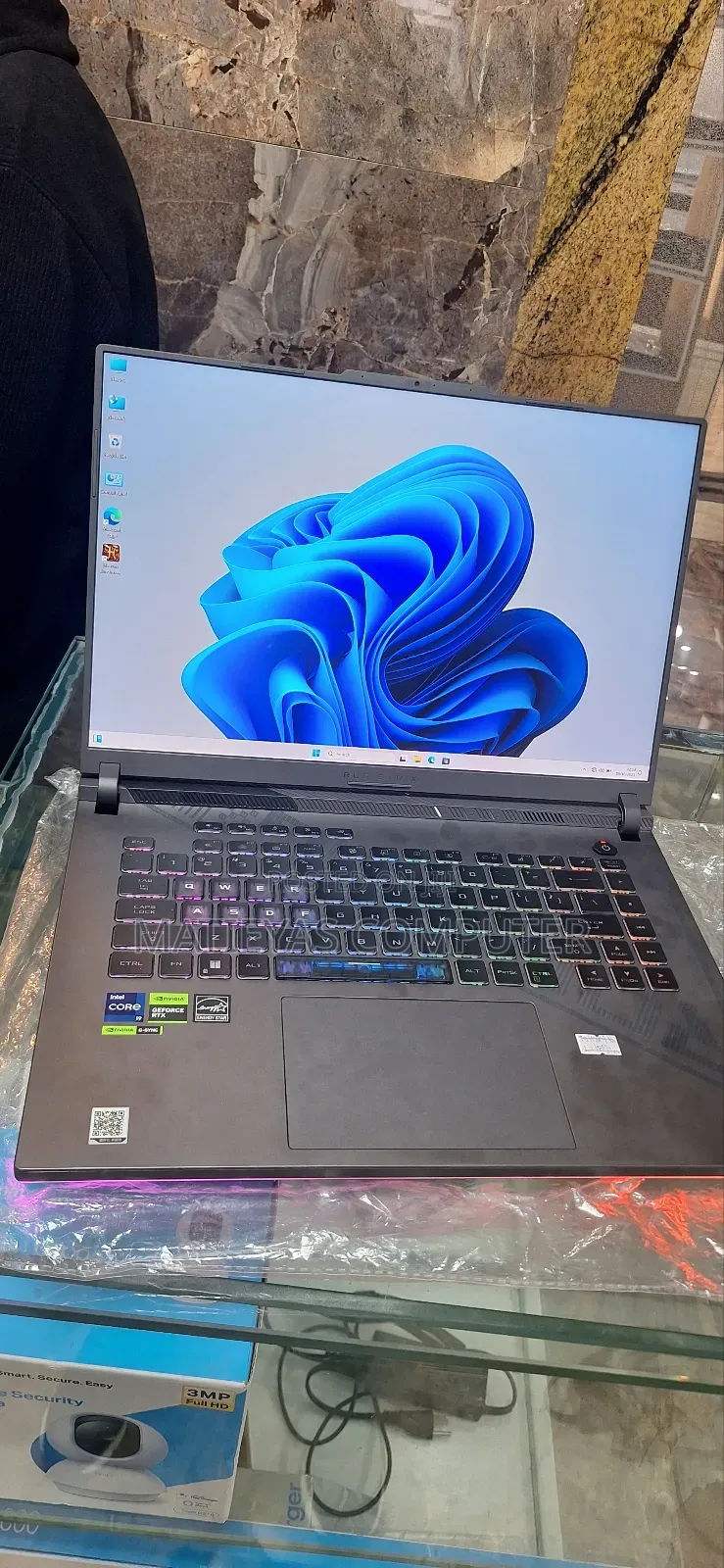 New Laptop Asus ROG Strix G16 G614 16GB Intel Core i9 SSD 1T