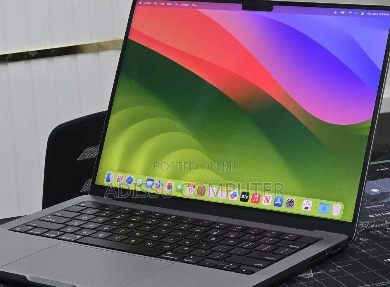 New Laptop Apple MacBook Pro 2023 M2 8GB Apple M3 Pro SSD 512GB