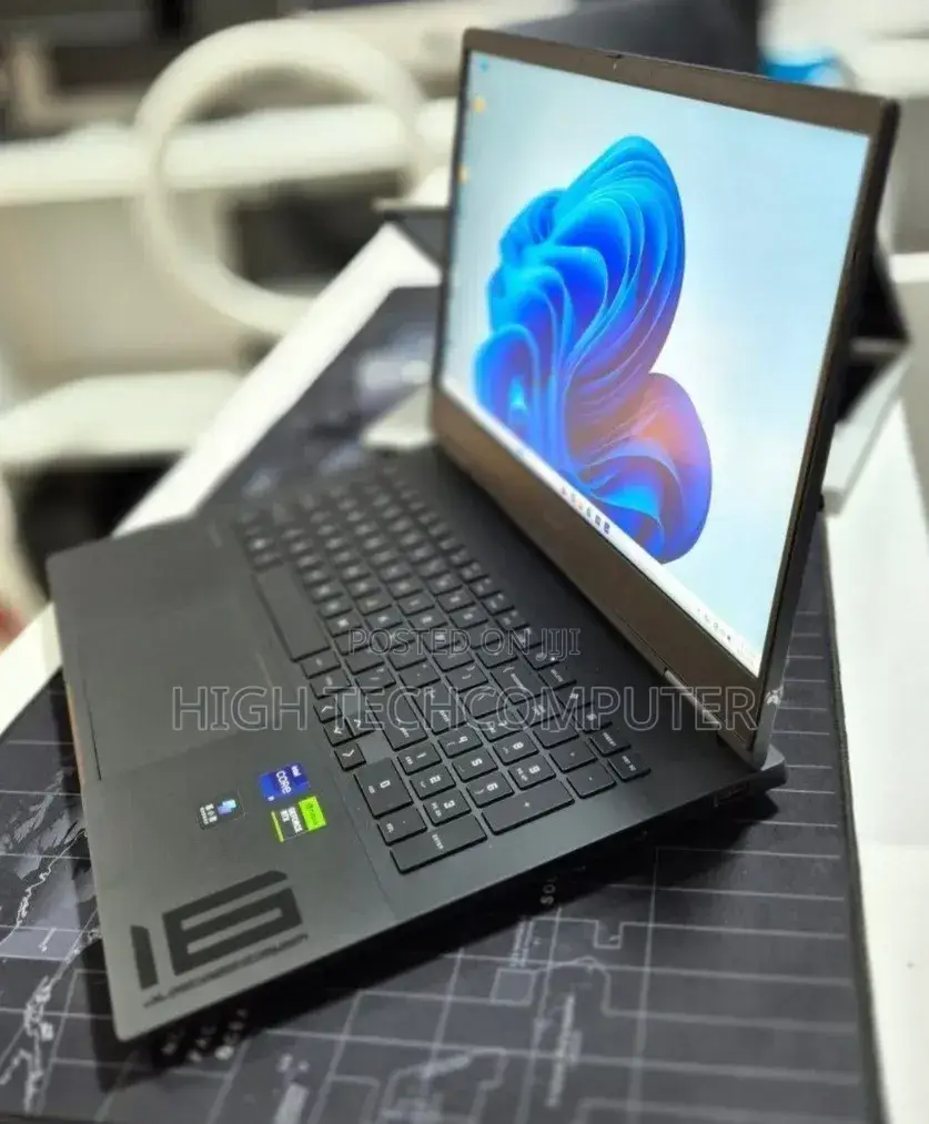 New Laptop HP Omen 16 16GB Intel Core i9 SSD 1T