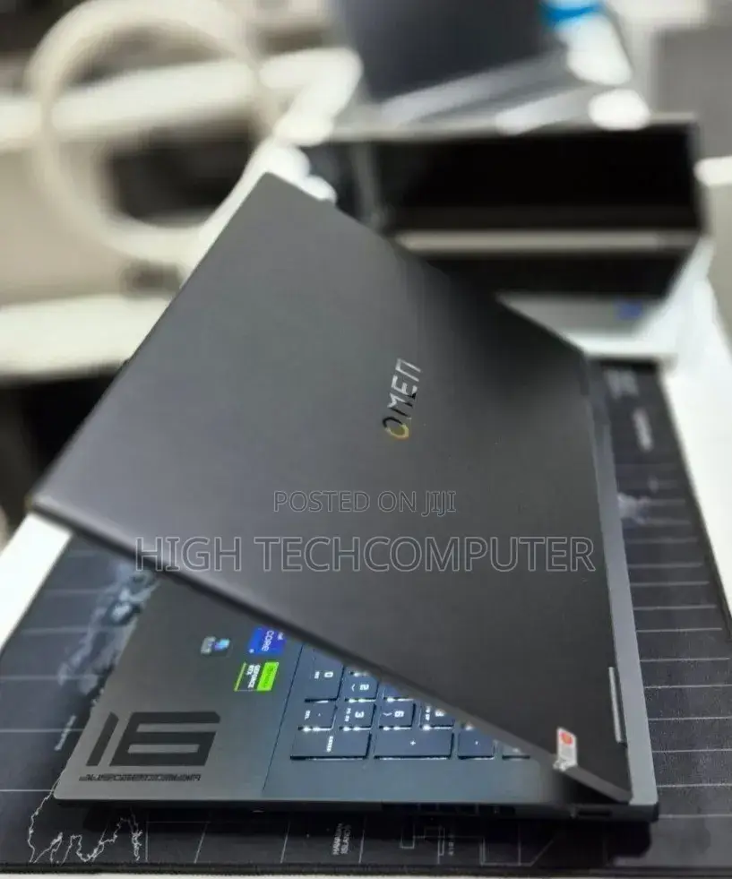 New Laptop HP Omen 16 16GB Intel Core i9 SSD 1T