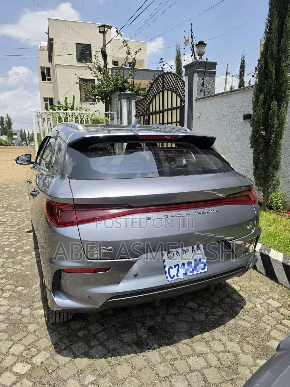BYD E2 43 kWh 94 hp FWD 2025 Gray