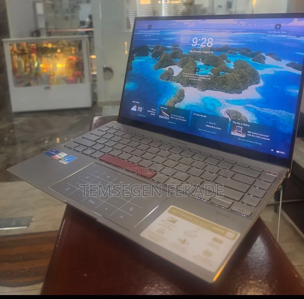 New Laptop Asus Vivobook 14X OLED 16GB Intel Core i7 SSD 512GB