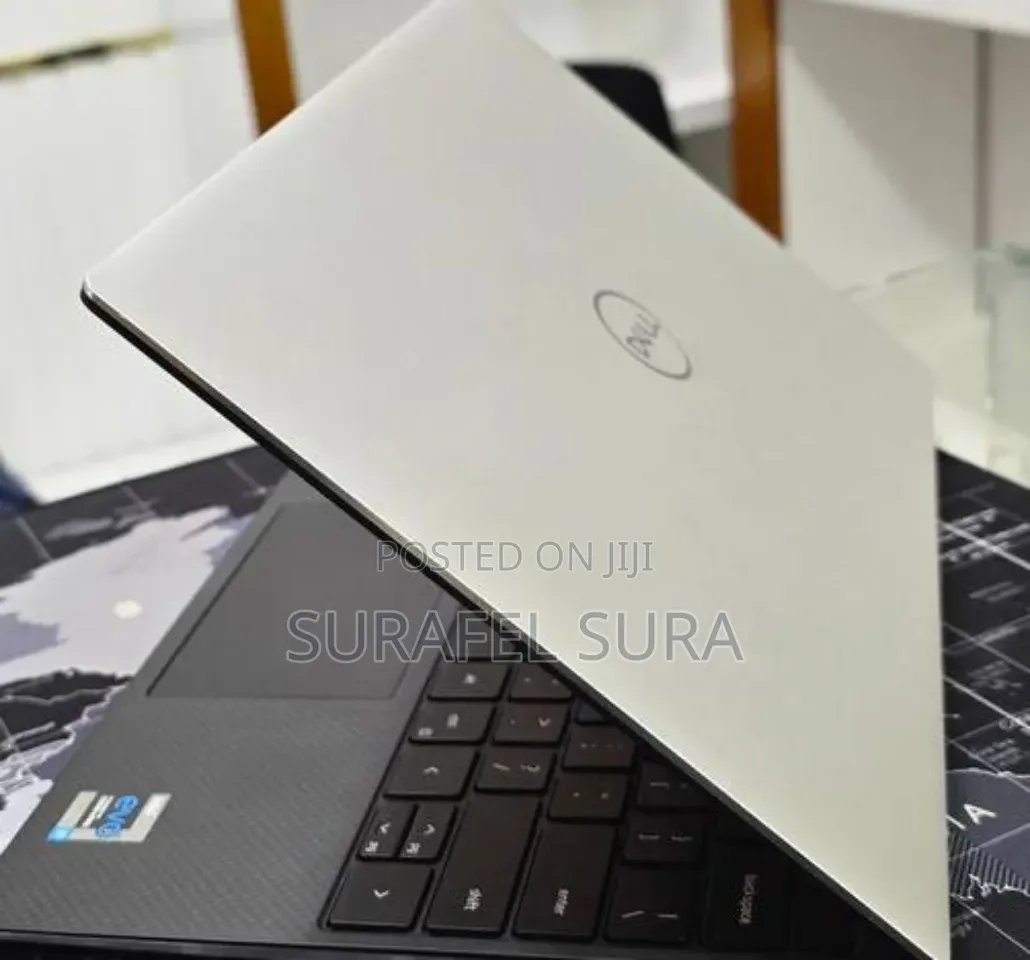 New Laptop Dell XPS 13 16GB Intel Core i7 SSD 512GB