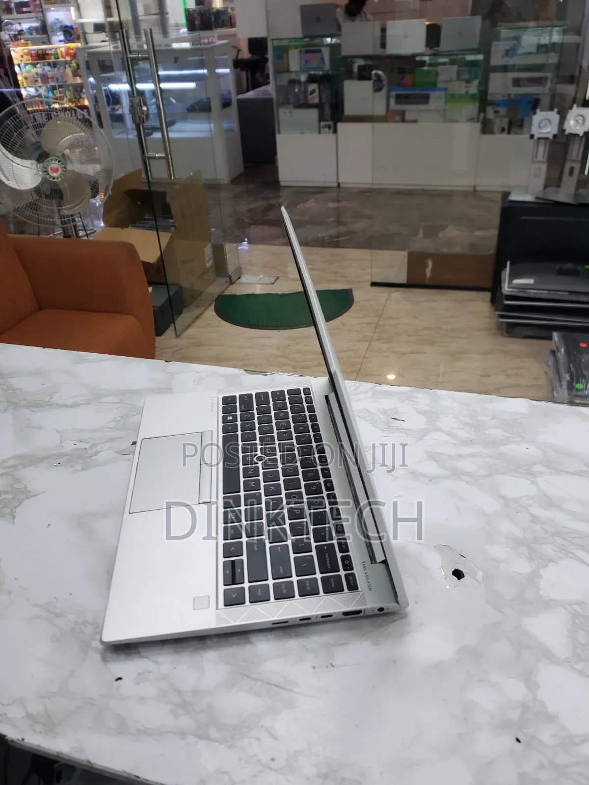 New Laptop HP EliteBook 840 G8 16GB Intel Core i5 SSD 512GB