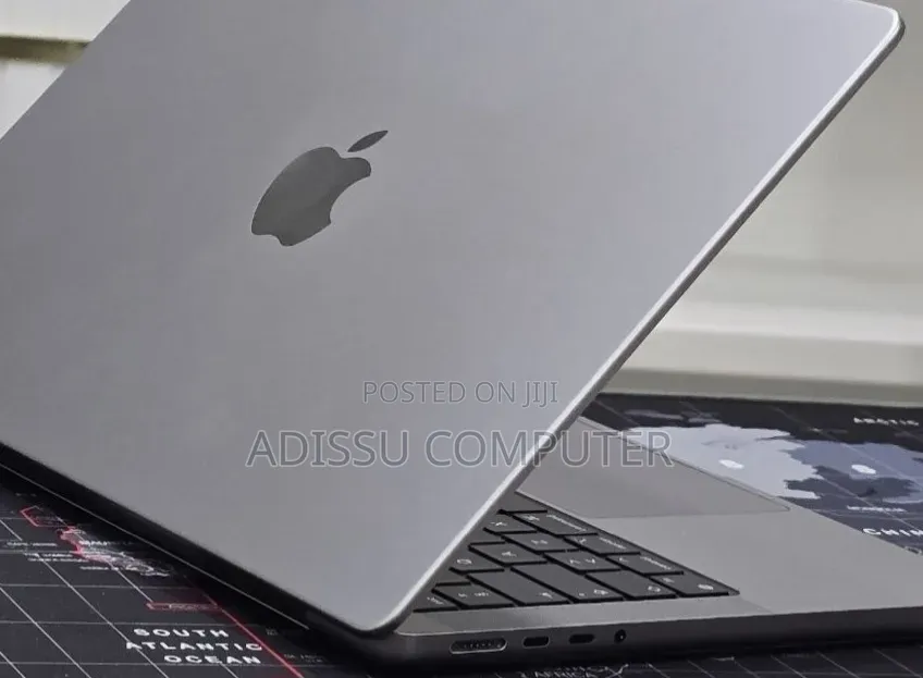 New Laptop Apple MacBook Pro 2021 M1 32GB Apple M1 Pro SSD 512GB