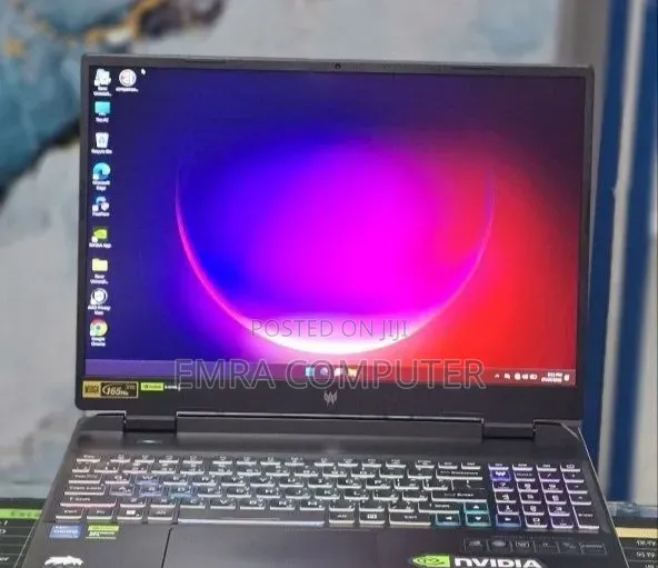 New Laptop Acer Predator Helios Neo 16 16GB Intel Core i7 SSD 512GB
