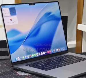 New Laptop Apple MacBook Pro 2021 M1 32GB Apple M1 Pro SSD 512GB