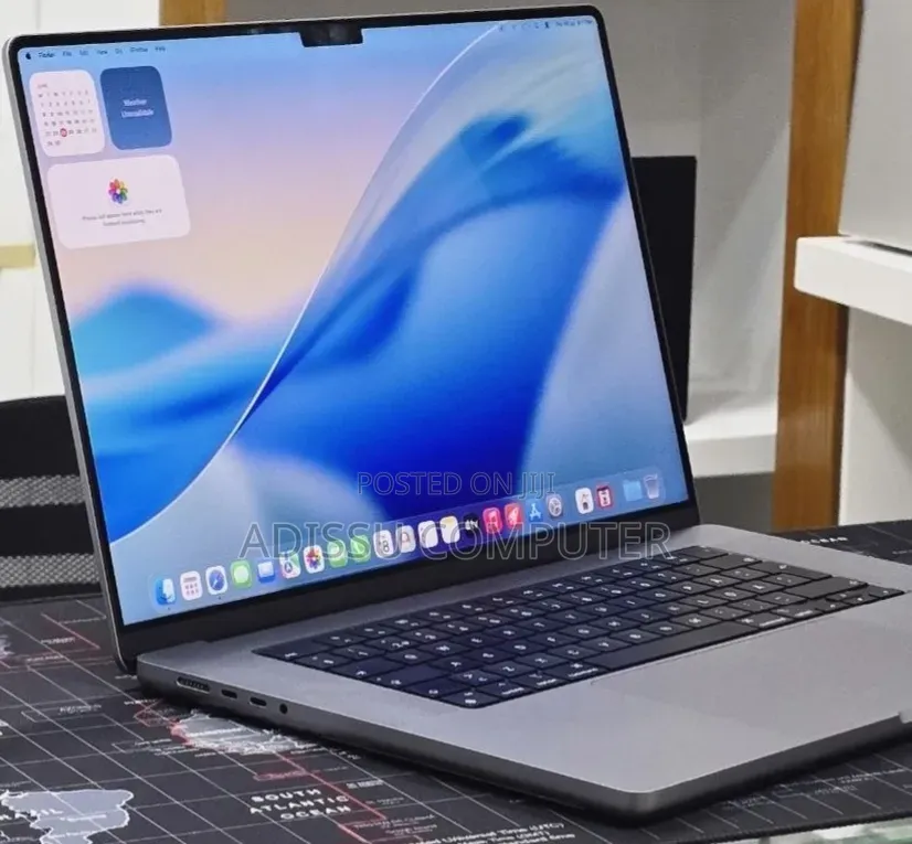 New Laptop Apple MacBook Pro 2021 M1 32GB Apple M1 Pro SSD 512GB
