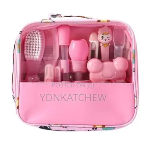 13 in 1 Portable Health Care Kit (የራሱ ቦርሳ ያለዉ)