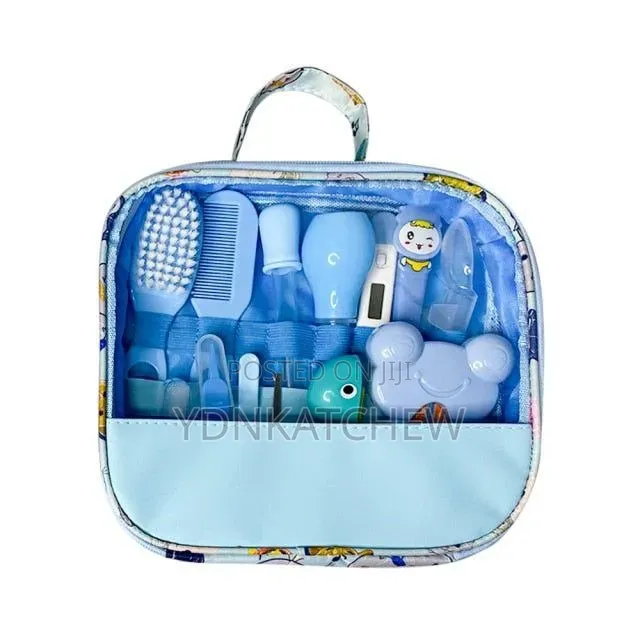 13 in 1 Portable Health Care Kit (የራሱ ቦርሳ ያለዉ)