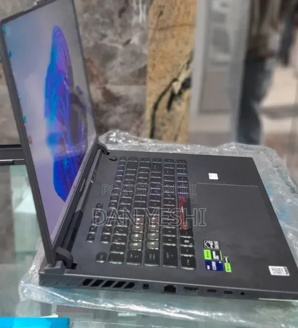 New Laptop Asus ROG Strix G16 G614 16GB Intel Core i9 SSD 512GB