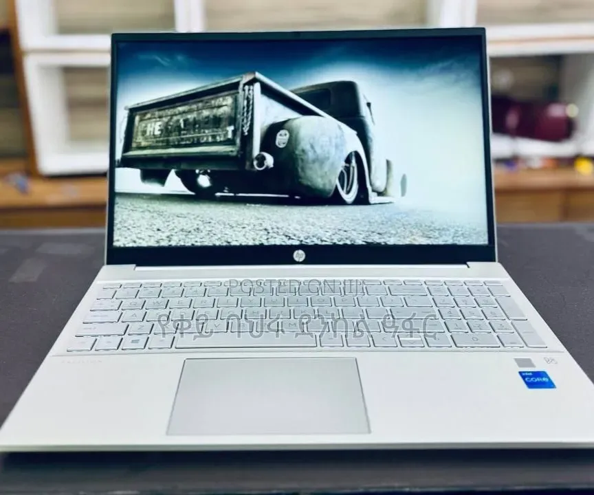 New Laptop HP Pavilion TouchSmarT 15z 16GB AMD Ryzen 7 SSD 512GB