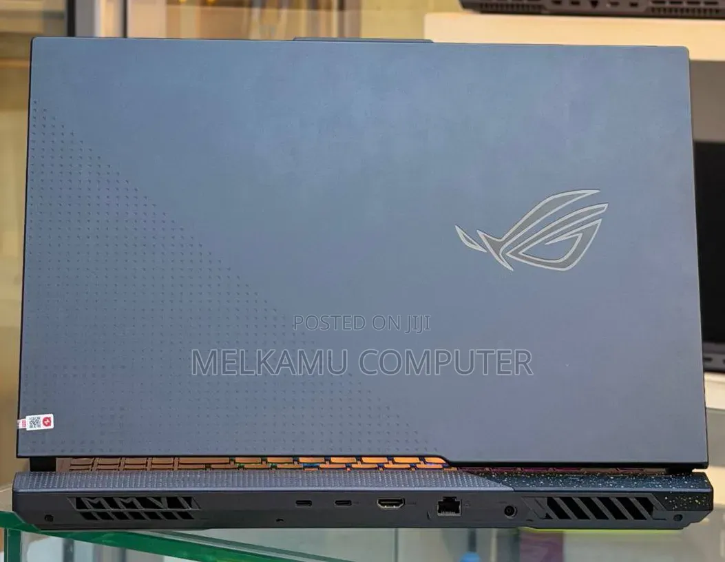 New Laptop Asus ROG Strix G17 16GB AMD Ryzen 9 SSD 1T