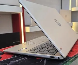 New Laptop HP 16GB Intel Core i7 SSD 1T