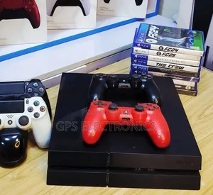 የPS4 FAT ጨዋታ ማጫወቻ – 2 Original Joystick