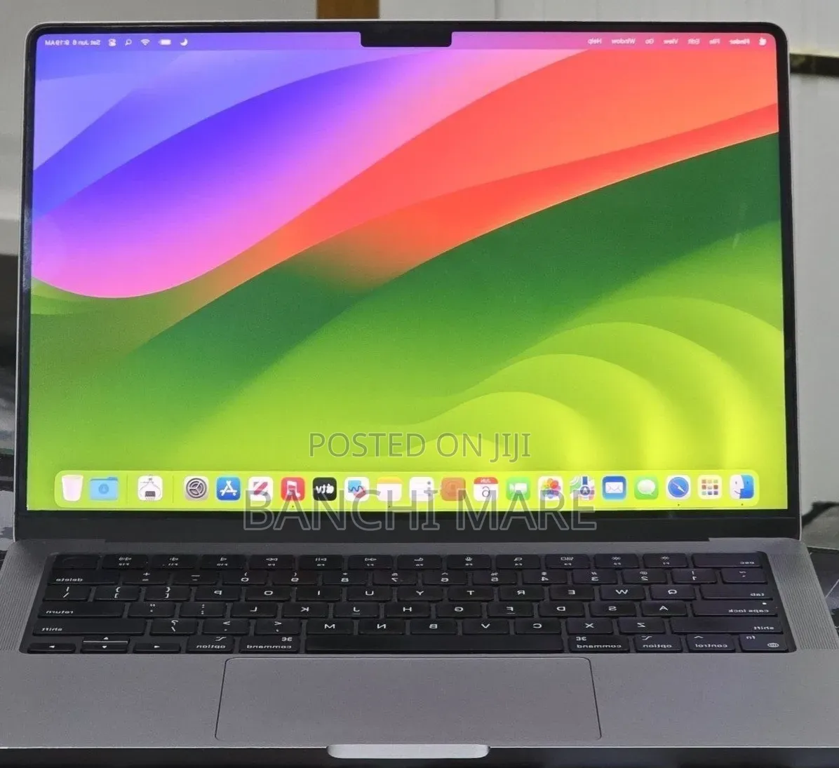New Laptop Apple MacBook Pro 2023 M3 8GB Apple M3 Pro SSD 512GB