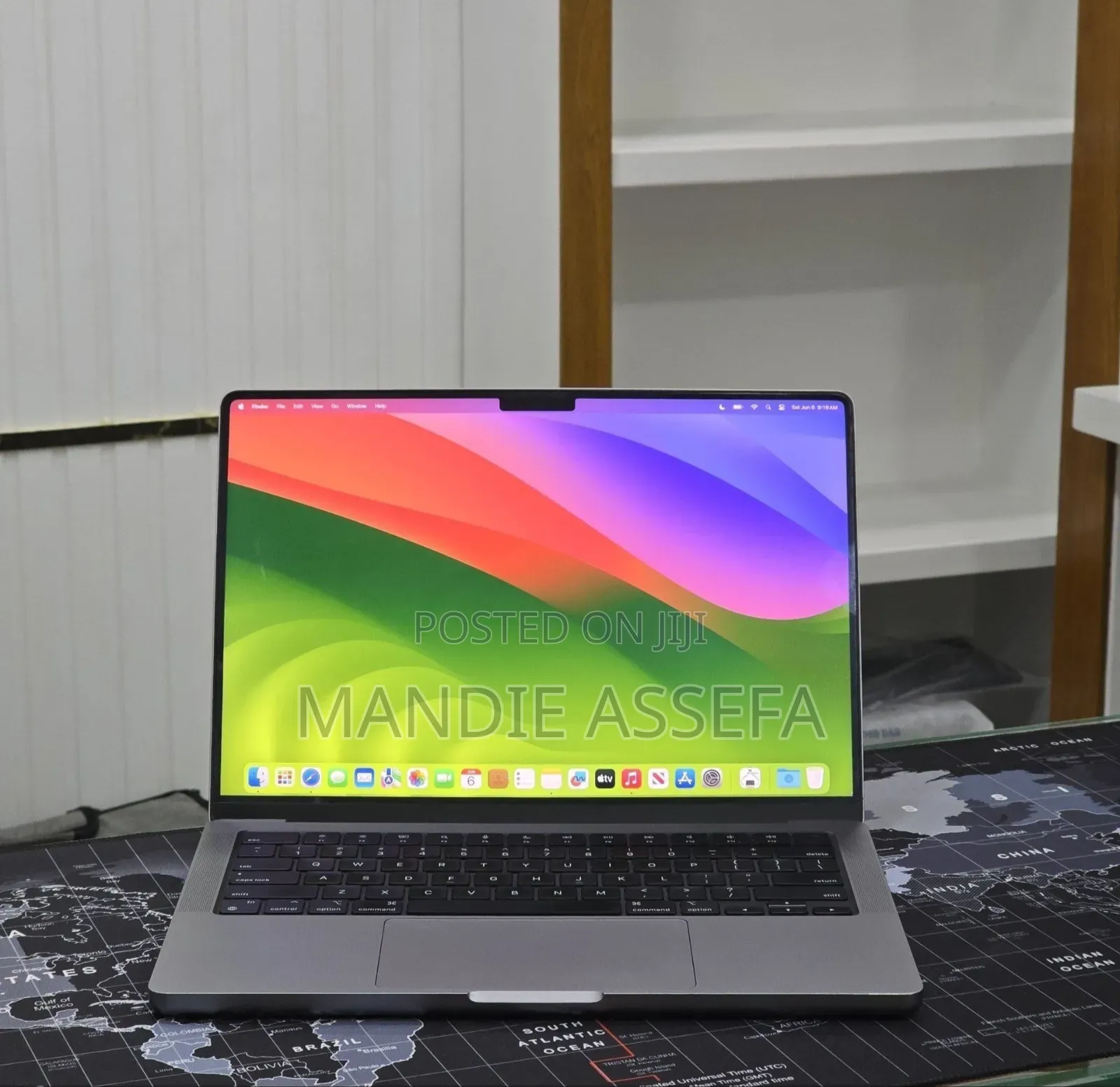 New Laptop Apple MacBook Pro 2023 M3 8GB Apple M3 SSD 512GB