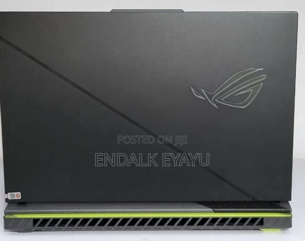 New Laptop Asus ROG Strix G15 16GB Intel Core i9 SSD 1T