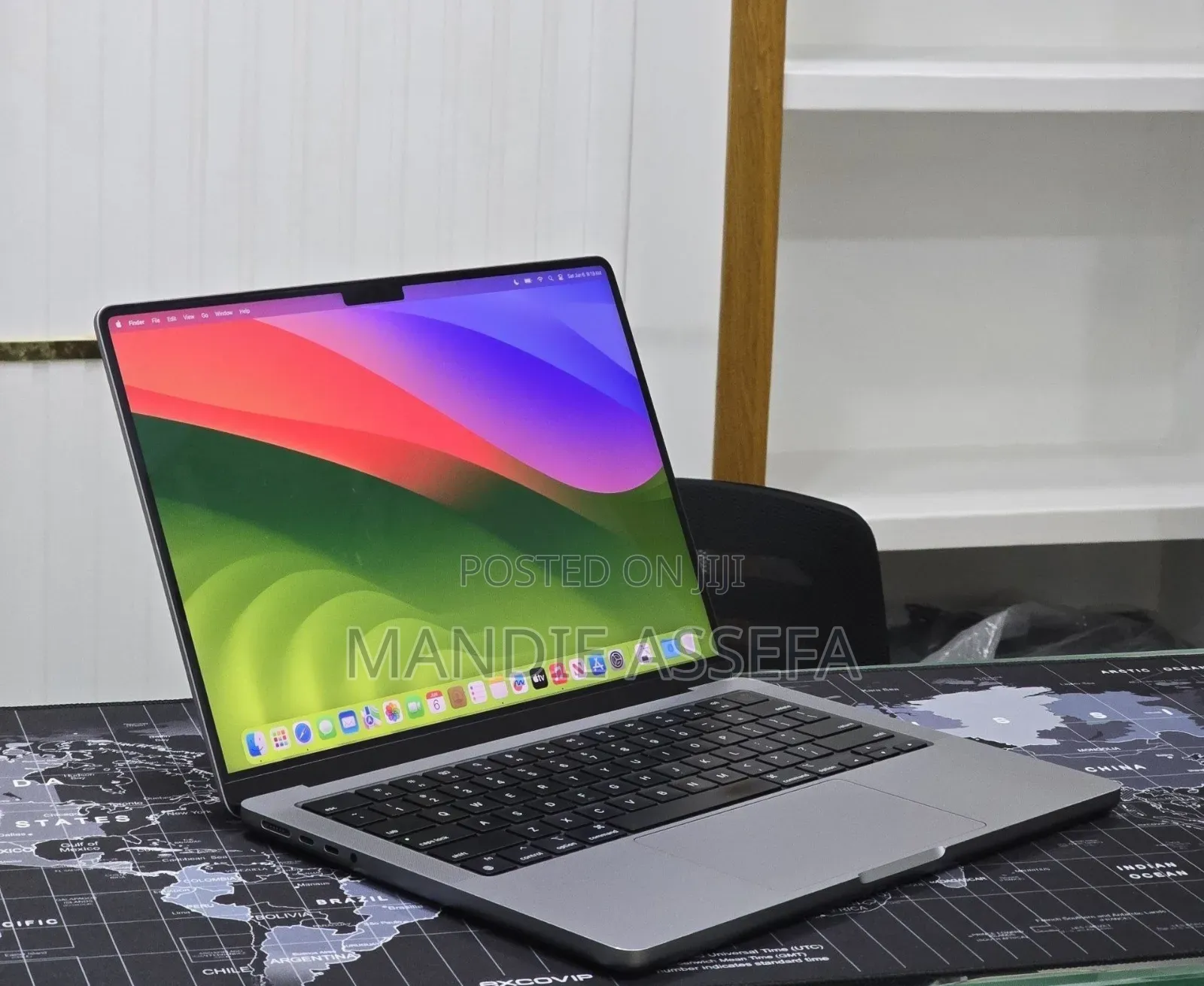 New Laptop Apple MacBook Pro 2023 M3 8GB Apple M3 SSD 512GB
