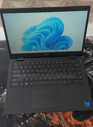 New Laptop Dell Latitude 3420 16GB Intel Core i7 SSD 512GB