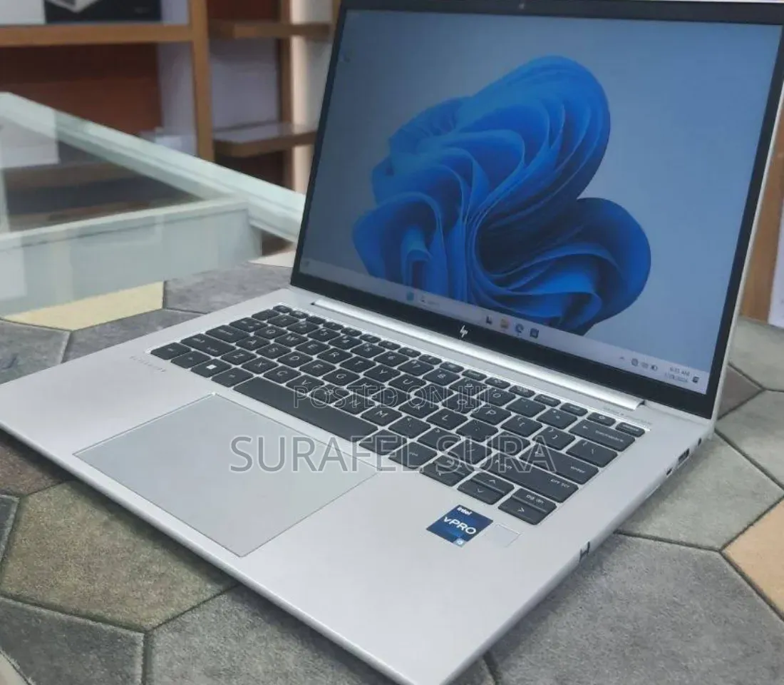 New Laptop HP EliteBook 840 G10 16GB Intel Core i5 SSD 512GB