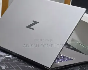 New Laptop HP ZBook 15 32GB Intel Core i9 SSD 512GB