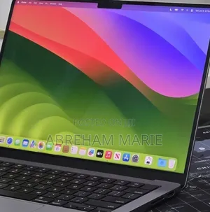 New Laptop Apple MacBook Pro 2023 M3 8GB Nvidia SSD 512GB