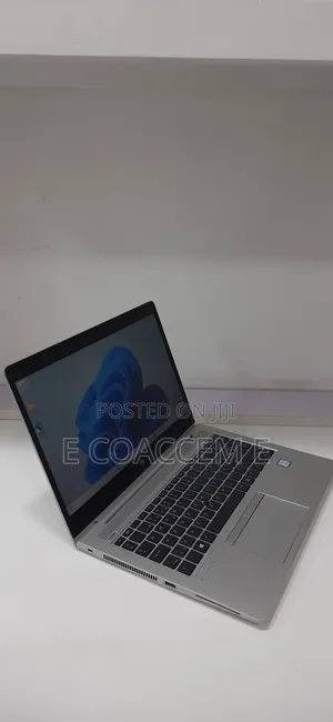New Laptop HP 8GB Intel Core i5 SSD 512GB