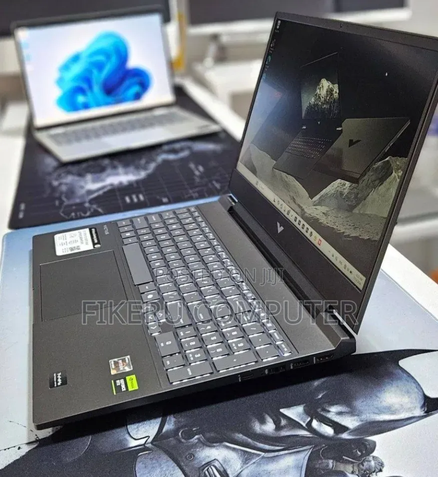New Laptop HP Victus 16 16GB AMD Ryzen 7 SSD 512GB