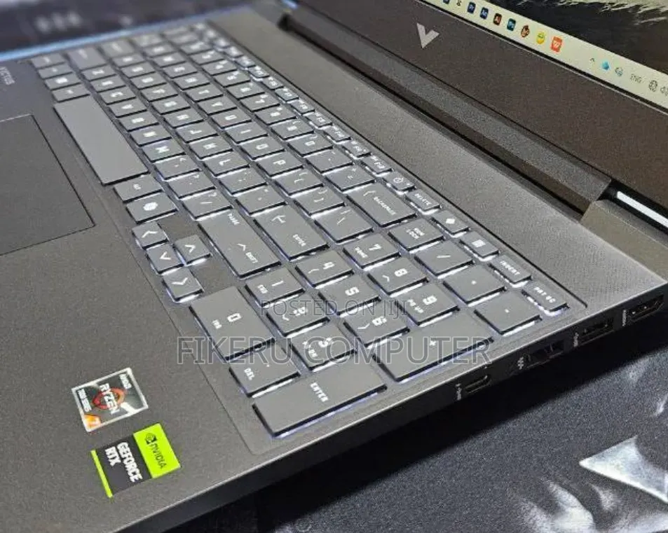 New Laptop HP Victus 16 16GB AMD Ryzen 7 SSD 512GB